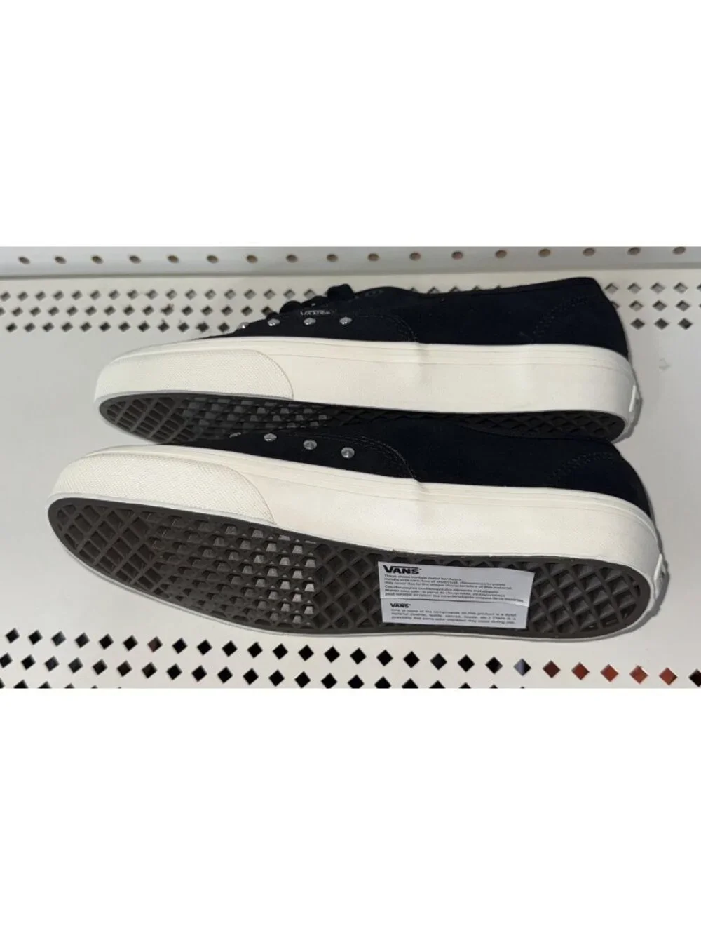 VANS Authentic Spikes Womens Lace Up Suede Athletic Skate Shoes Size 8 Black